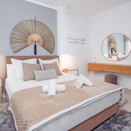 Singer Suites Kalamata - Luxury Suites Exterior foto